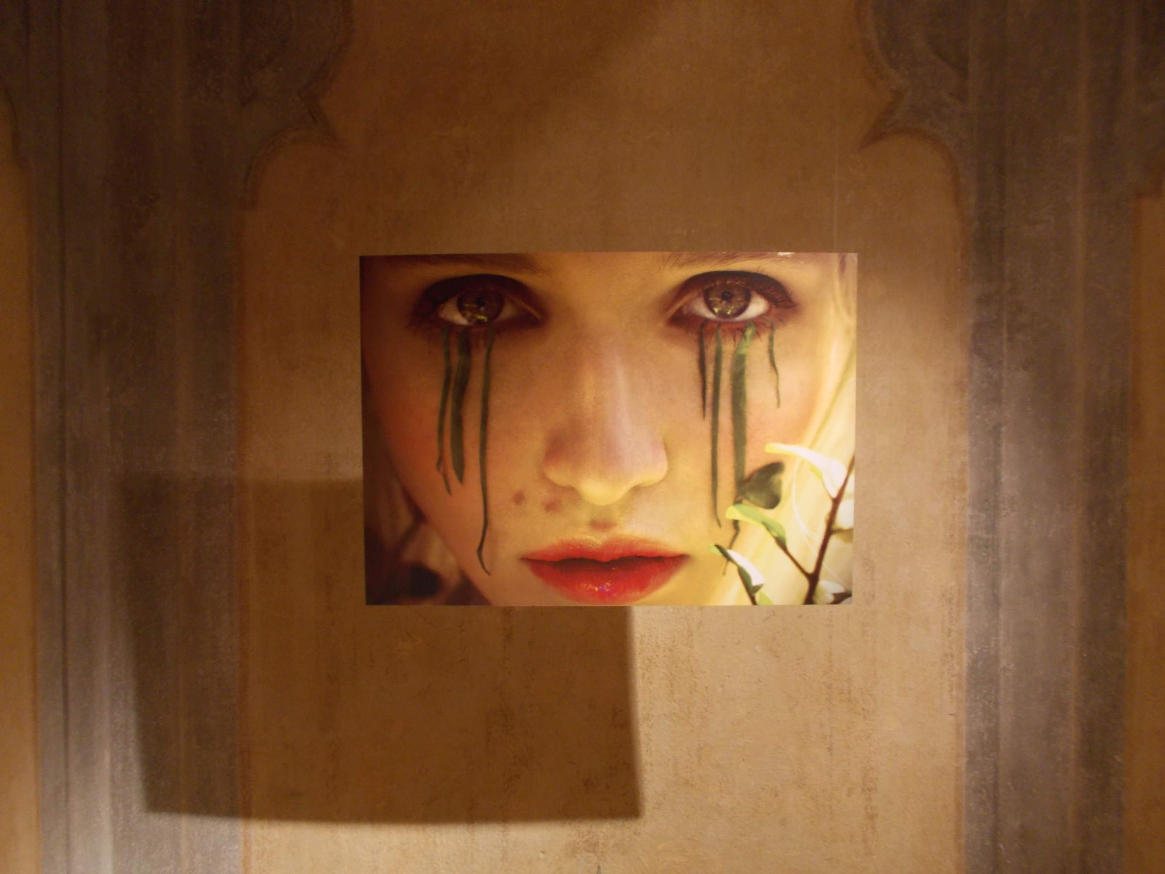 Nexhibit Design allestimento mostra RITRATTO-DI-GRUPPO